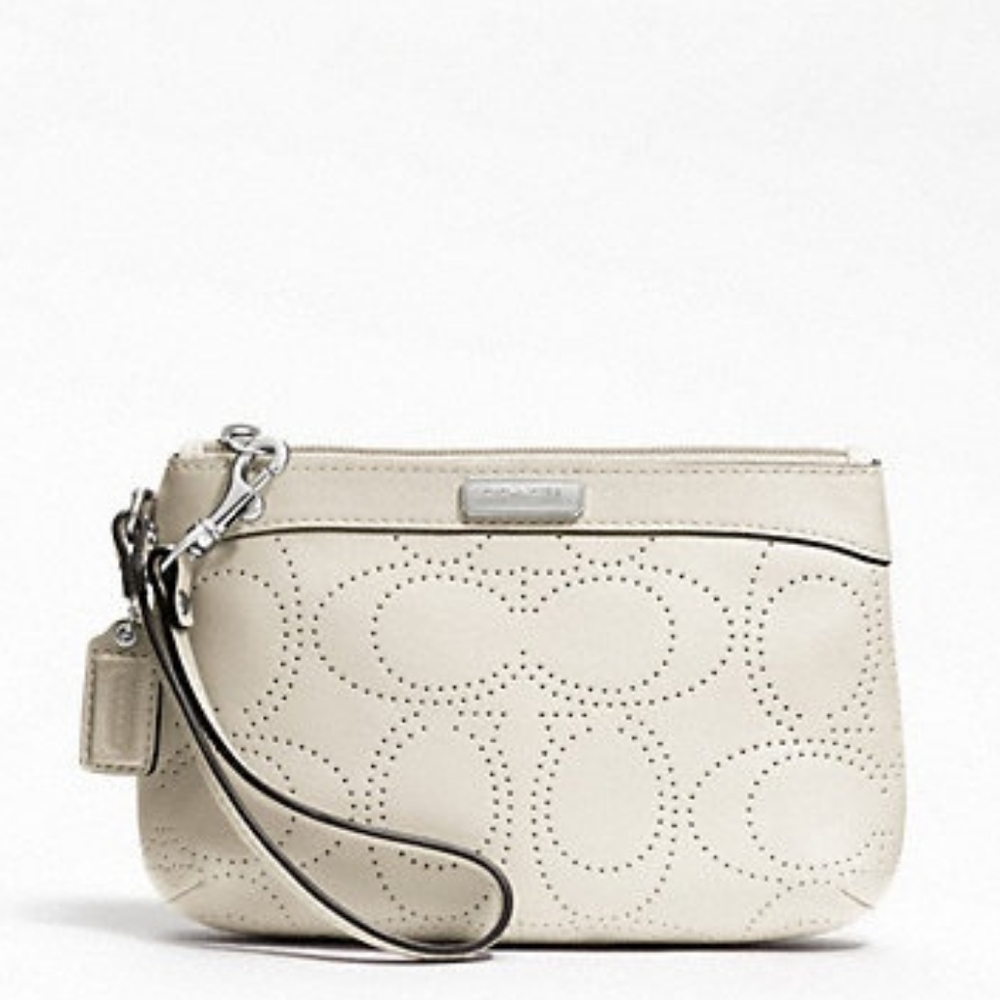 🤍 Coach Ivory Pearl White Grey Perforated Leather Bleecker Signature Wristlet